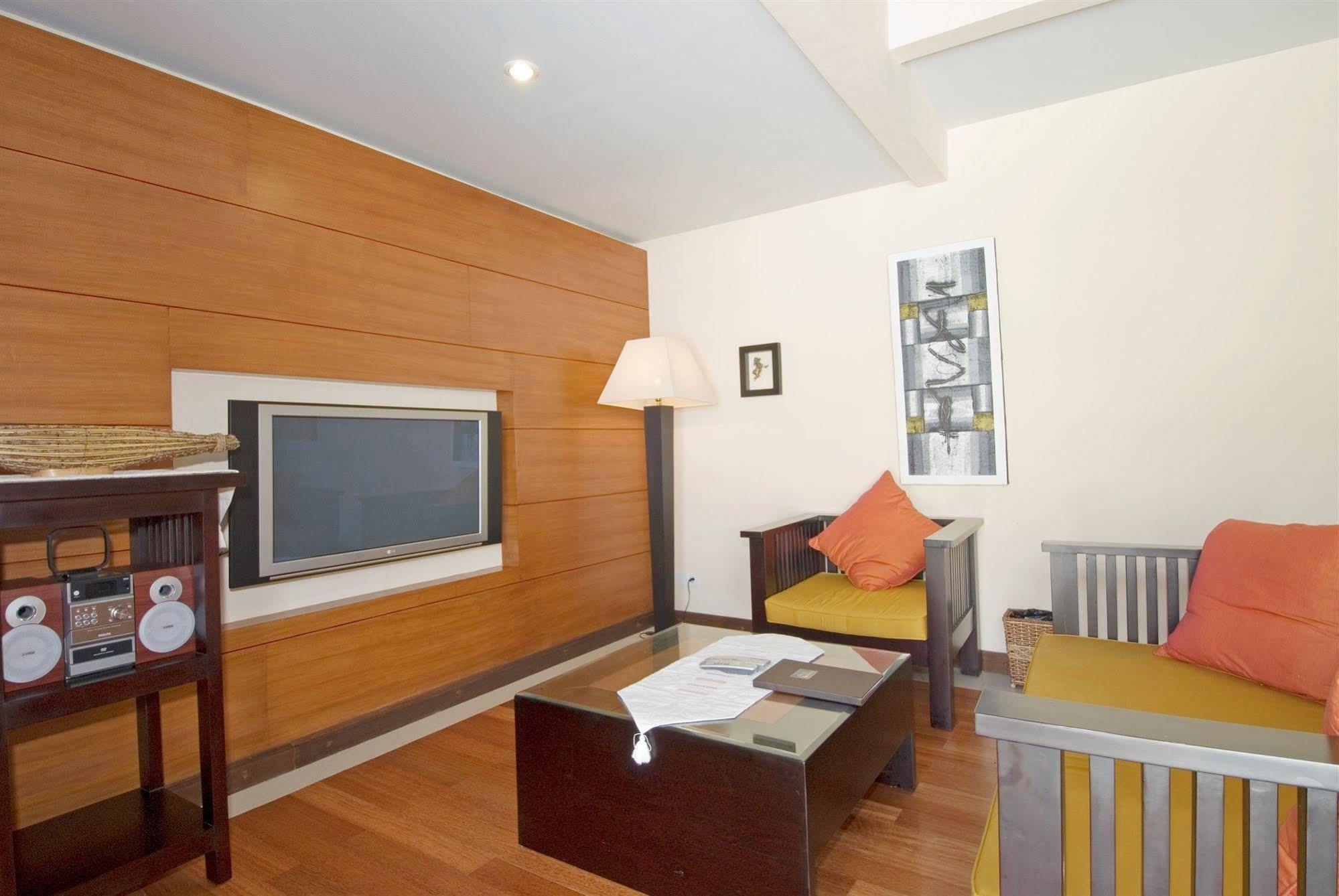 D'Alang Alang Villas Seminyak Exteriör bild